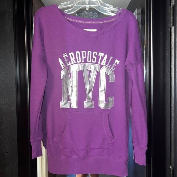 🔥3 for $25🔥 (EUC) PURPLE AEROPOSTALE SWEATSHIRT WITH FRONT POCKETS SZ M - Picture 1 of 4